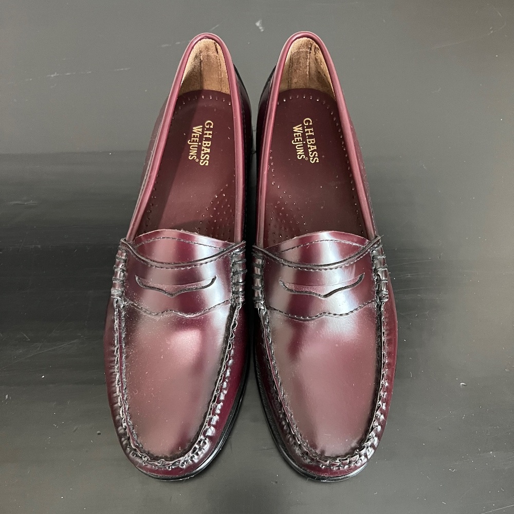 G.H. Bass Originals Whitney Loafers, US 7.5 (Runs Big, Feels like an 8), Wine